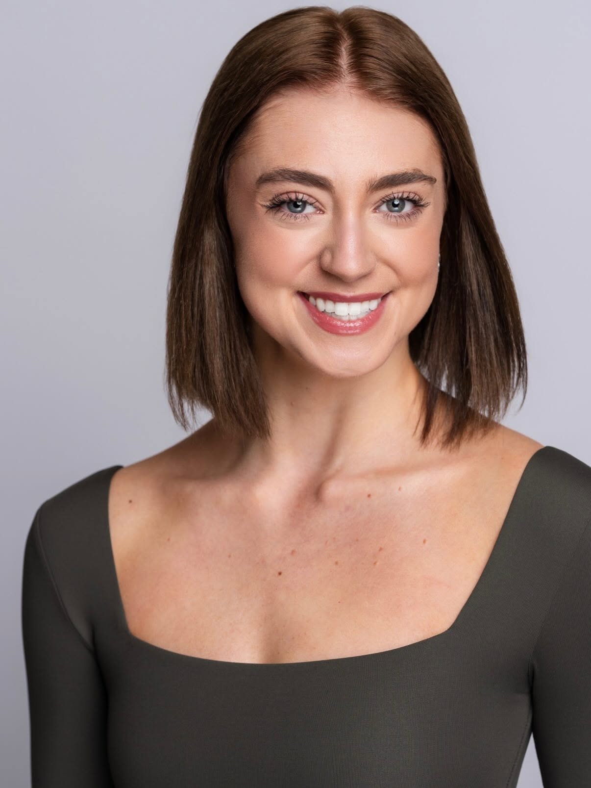 Christina Naslund headshot portrait